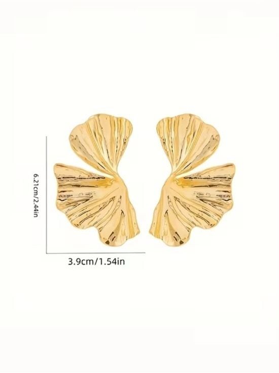 Gold Ginkgo Leaf Sculptural Earrings - Women Jewelry