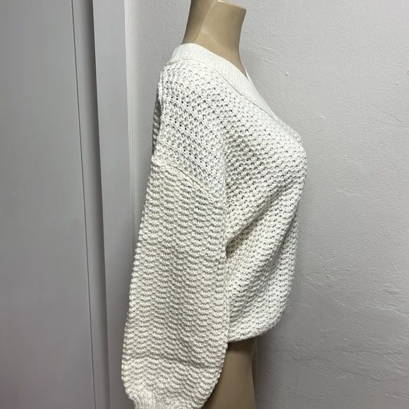 Last One! NWT SO Cozy Knit V-Neck Pullover Plush Sweater M