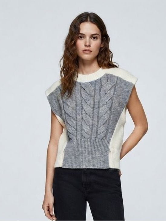 Zara Gray & Cream Contrast Cable Knit Sleeveless Sweater Vest Small