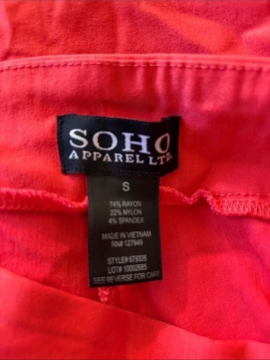 Soho Neon Pink Cropped Slim Ankle Pants Small