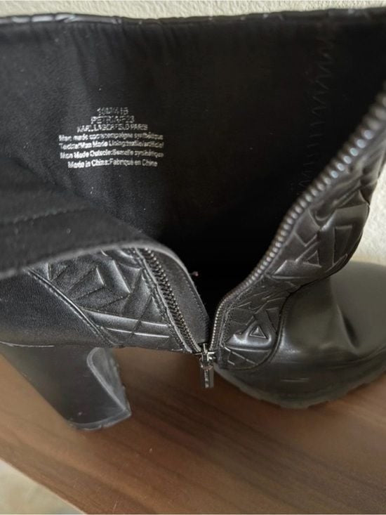 Karl Lagerfeld Black Quilted Leather Ankle Boots