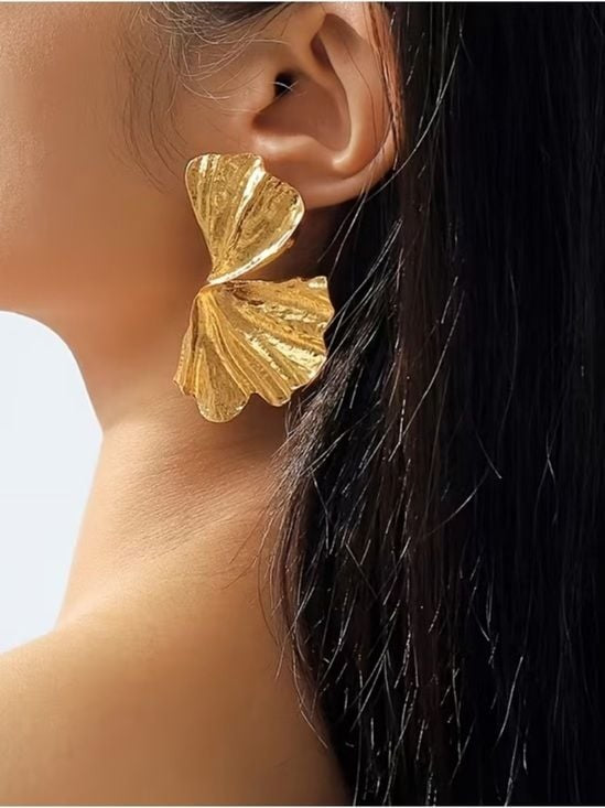 Gold Ginkgo Leaf Sculptural Earrings - Women Jewelry