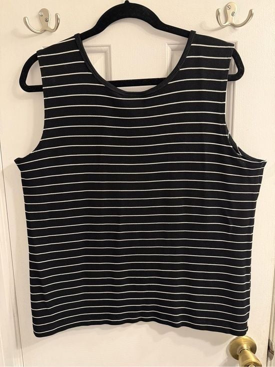Chico's Black and White Striped Sleeveless Tank XL