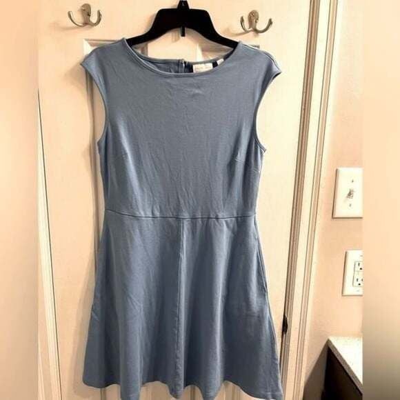 HOST PICK NEW YORK & CO Baby Blue Skater Dress Pockets Fit & Flare Medium