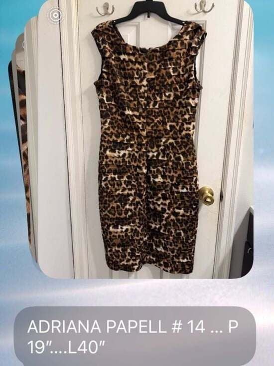 Adrianna Papell Black Dress Label Detail Size 14