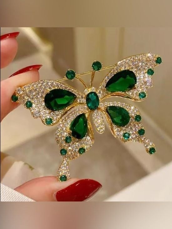 Elegant Green Crystal Butterfly Brooch - Gold Tone