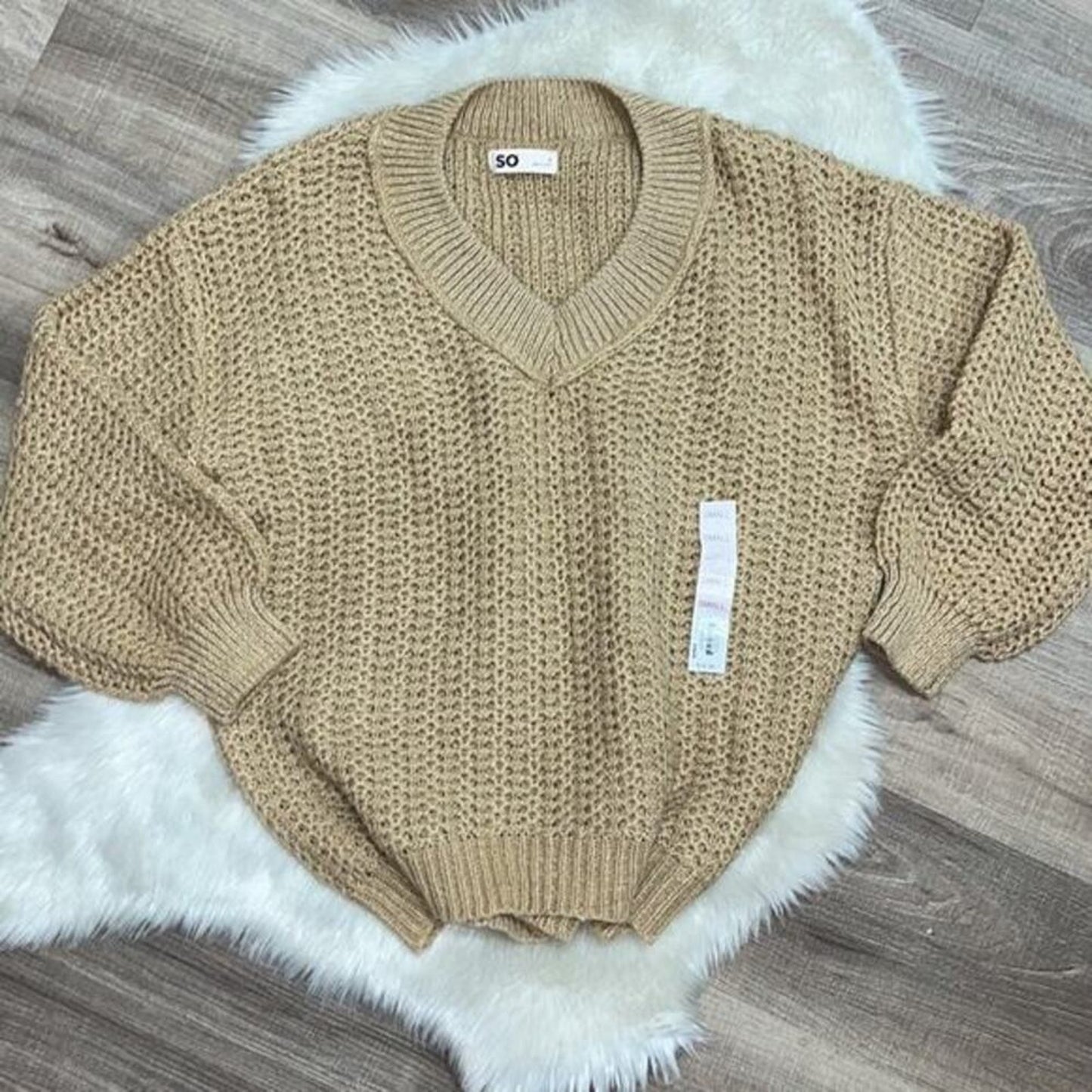 Last One! NWT SO Cable Knit Yarn Sweater Sz M Tan Camel