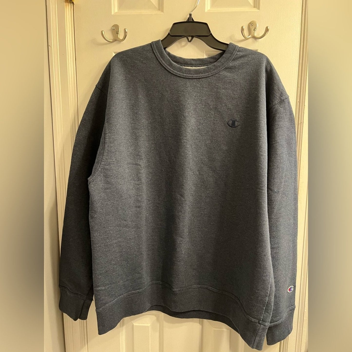 [JUST IN] Champion Authentic Athleticwear Crewneck Sweatshirt XL