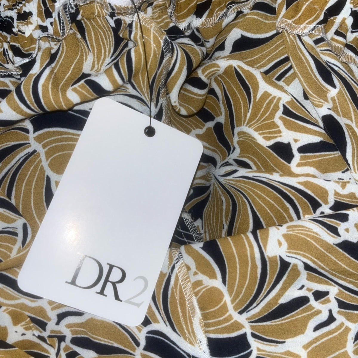 DR2 High Waist Leaf Print Shorts - Tan and Black 2XL