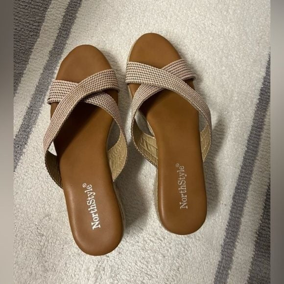 NORTHSTYLE Gold Weave Wedge Sandals
