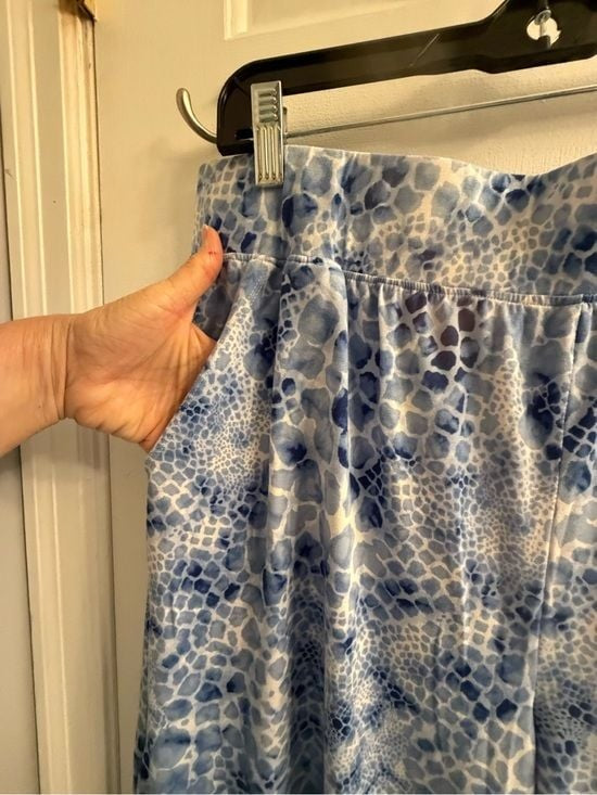 Comfort Code XL Blue & White Abstract Animal Print Lounge Pants w/ Pockets