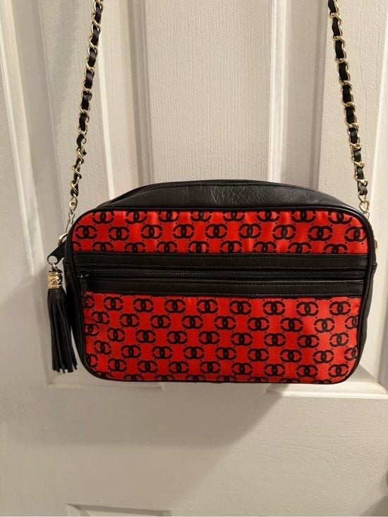 Black & Red Chain Shoulder Bag with Logo Print