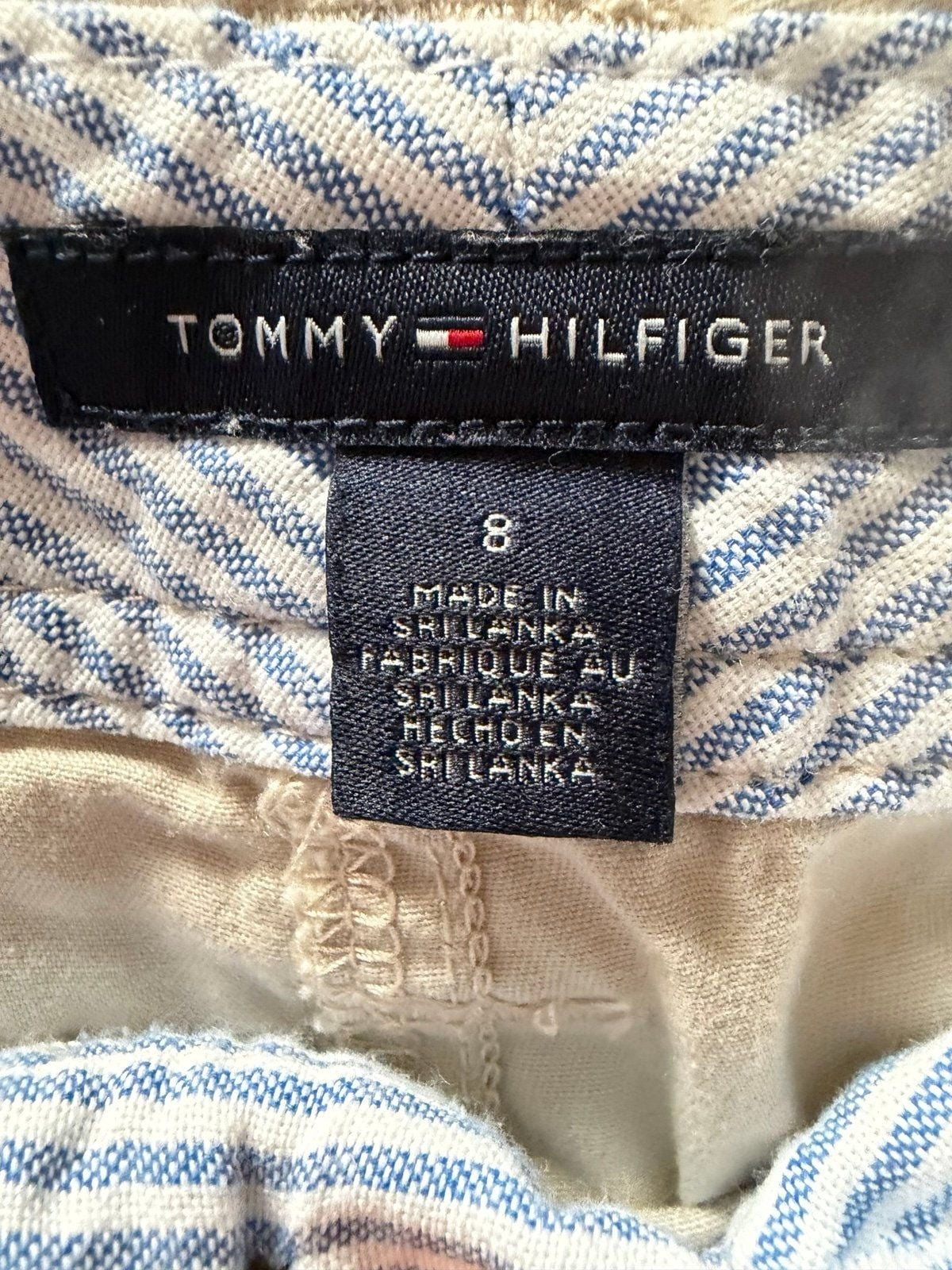 Tommy Hilfiger Khaki Cargo Cropped Pants Size 8