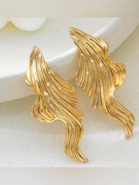 Textured Gold Wave Drop Earrings for Women