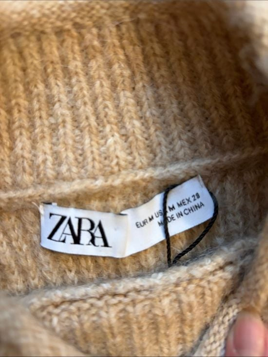 NWT ZARA Neutral Beige Ribbed Poncho Poncho Médium