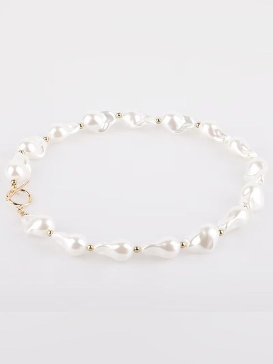 Baroque Pearl Choker Necklace in White with Gold-Tone Clasp