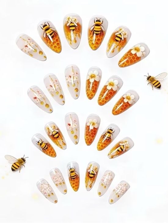 Bee Honeycomb Press-On Nails - Yellow & White Floral Set