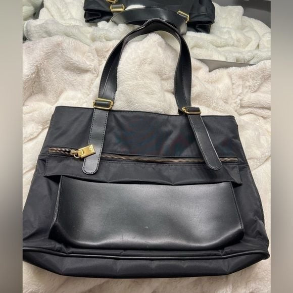 LJS Collection Elegant Shoulder Bag Tote Black Gold Carry On 17x12”