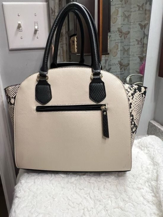 Apt. 9 Structured Two-Tone Dome Satchel Handbag - Black & Cream