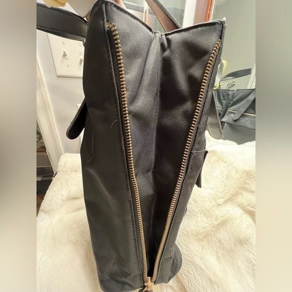 LJS Collection Elegant Shoulder Bag Tote Black Gold Carry On 17x12”