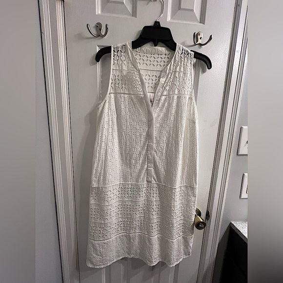 ANN TAYLOR LOFT Sleeveless White Eyelet Tunic Dress Sz 6