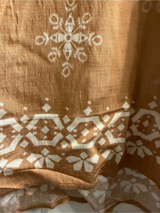 BEBONNIE Relaxed Camel Tunic with White Folk Motif