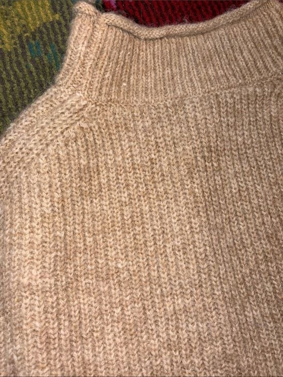 NWT ZARA Neutral Beige Ribbed Poncho Poncho Médium