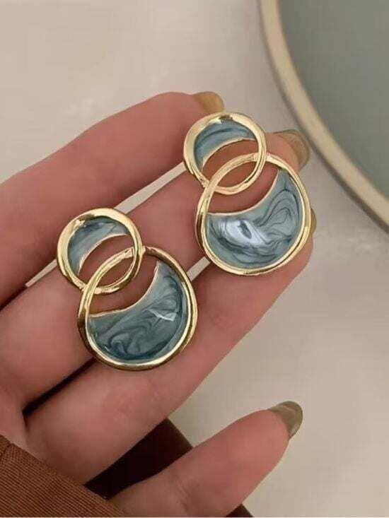 Contemporary Swirl Double Circle Earrings