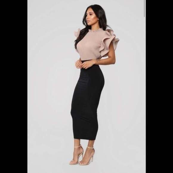 Fashion Nova Modern Ruffled Sleeve Sz Small