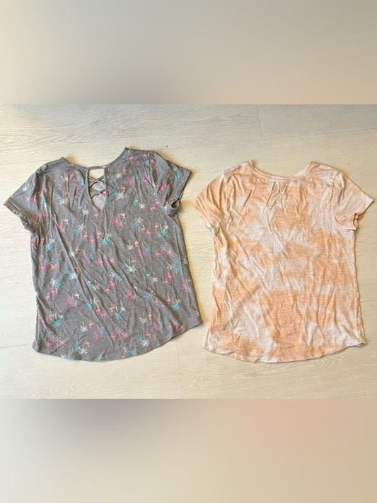 2 x SO Girls Short Sleeve Tees in Peach and Heather Gray with Butterfly Lot of 2