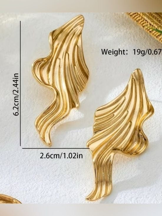 Textured Gold Wave Drop Earrings for Women
