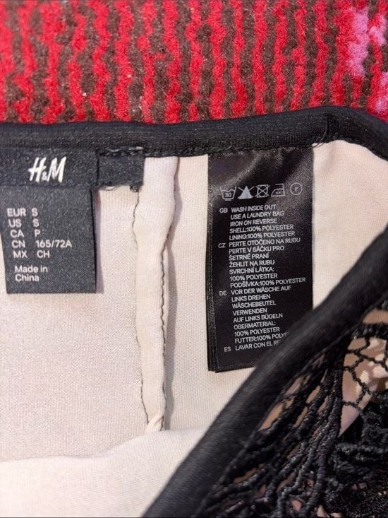 H&M Black Lace Overlay Pencil Skirt with Nude Lining Small
