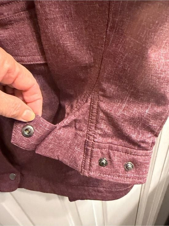 Duluth Trading Co Burgundy Hooded Utility Jacket