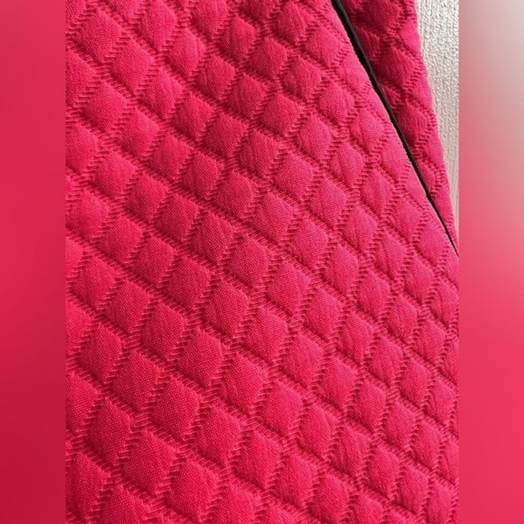 [JUST IN] Topshop Pink Quilted High Waisted Shorts Sz 4