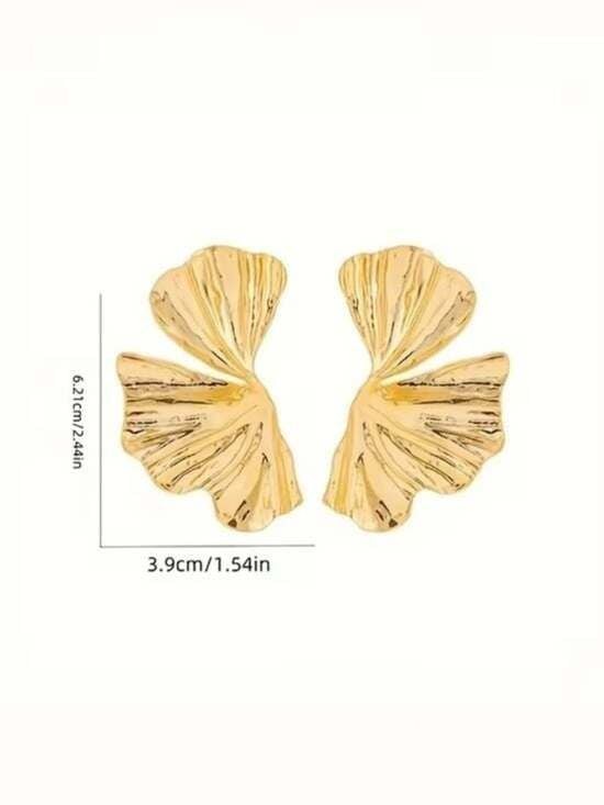 Gold Ginkgo Leaf Sculptural Earrings - Women Jewelry