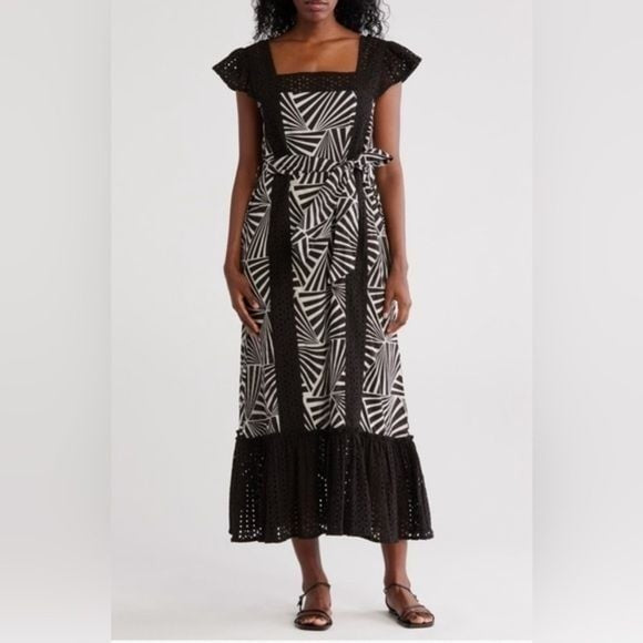 MAISIE Embroidered Chic Black and White Geometric Maxi Dress Sz XS