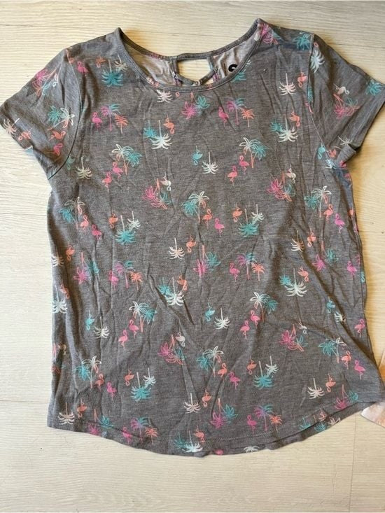 2 x SO Girls Short Sleeve Tees in Peach and Heather Gray with Butterfly Lot of 2
