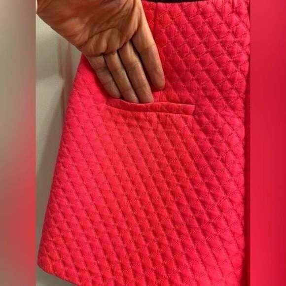 [JUST IN] Topshop Pink Quilted High Waisted Shorts Sz 4