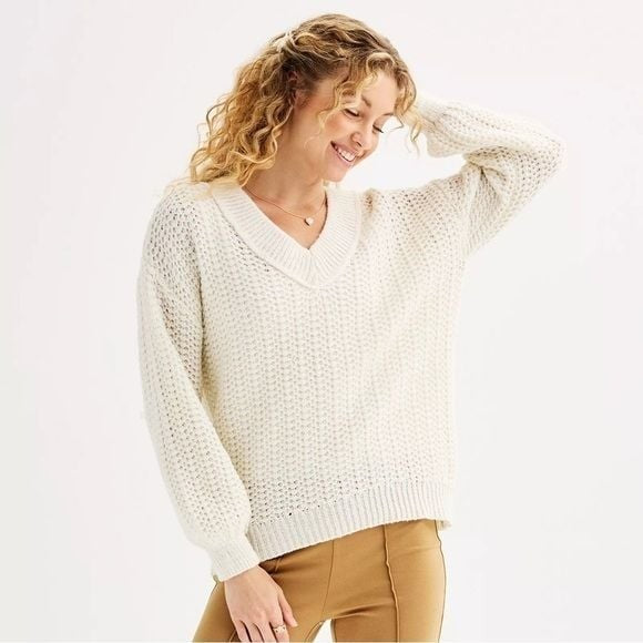 Last One! NWT SO Green Daisies V-Neck Plush Sweater S